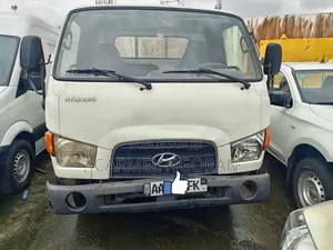 Hyundai Hd 72