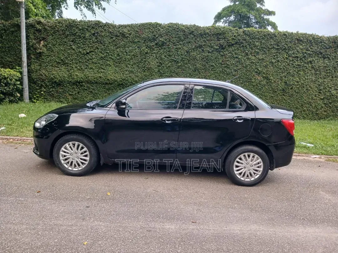 Suzuki Dzire 2025 Noir