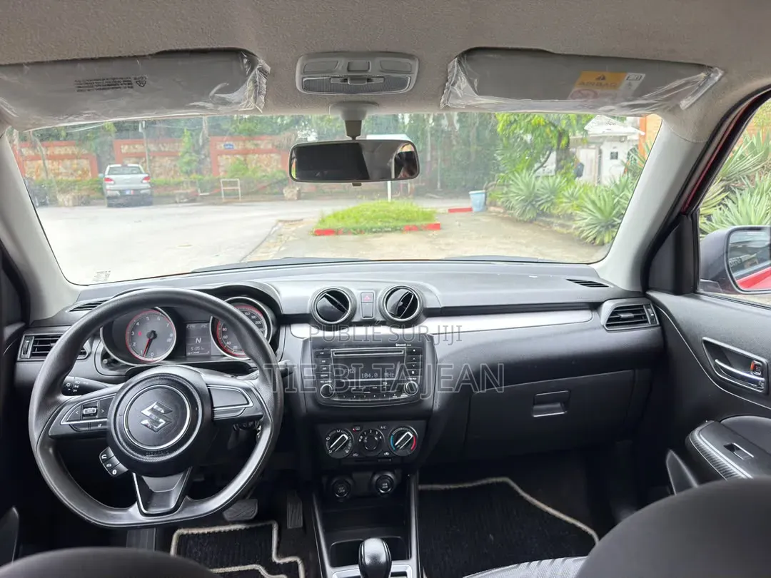 Suzuki Swift 2024 Rouge