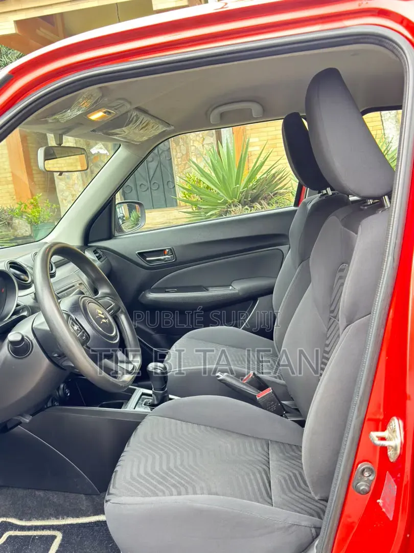 Suzuki Swift 2024 Rouge