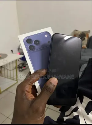 Nouveau Apple iPhone 17 Pro Max 512 GB Violet