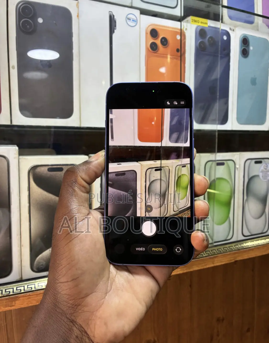 Nouveau Apple iPhone 16 512 GB Bleu