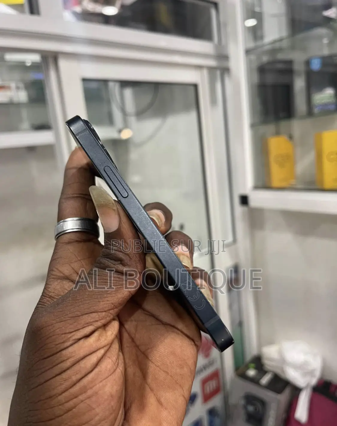 Nouveau Apple iPhone 13 Mini 256 GB Noir
