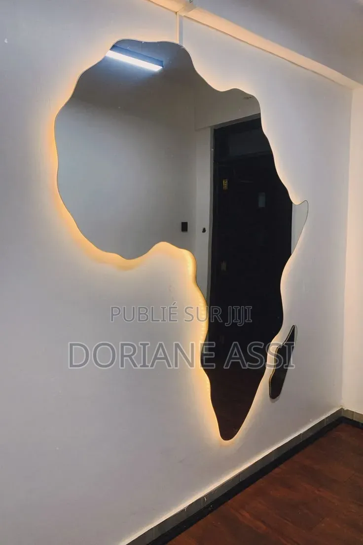 Miroir De Courtoisie Et Maquillage Et Maison