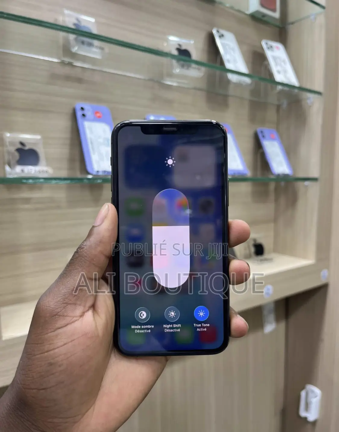 Nouveau Apple iPhone 11 Pro 256 GB Noir