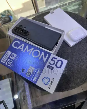 Nouveau Tecno Camon 50 Pro 256 GB Noir