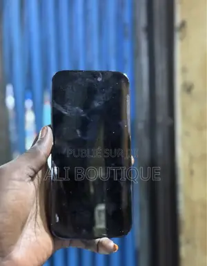 Nouveau Apple iPhone 13 Pro 256 GB Noir