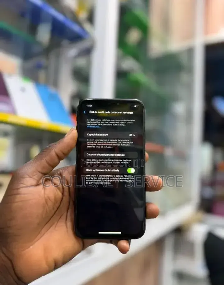 Nouveau Apple iPhone XR 128 GB Autre