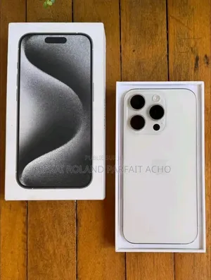 Nouveau Apple iPhone 16 Pro Max 256 GB Blanc