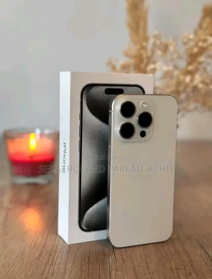 Nouveau Apple iPhone 16 Pro Max 256 GB Blanc