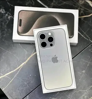 Nouveau Apple iPhone 16 Pro Max 256 GB Blanc