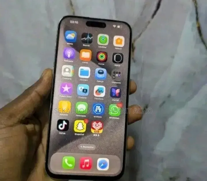Nouveau Apple iPhone 15 Pro Max 256 GB Blanc