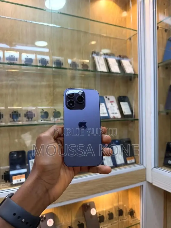 Nouveau Apple iPhone 14 Pro 256 GB Noir