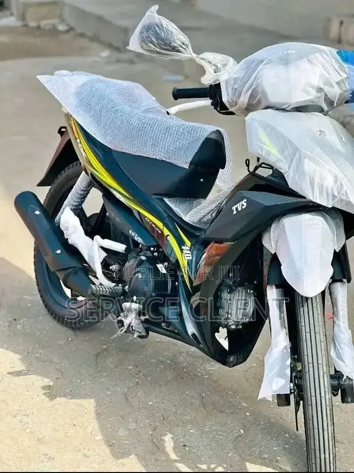 Nouveau TVS HLX 125 2022 Noir