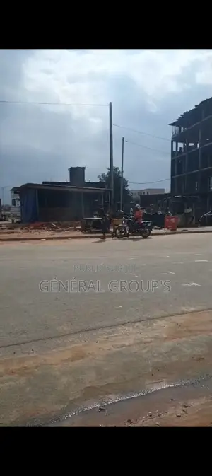 Vente De Terrain a Abidjan Cocody Angre Djorobite