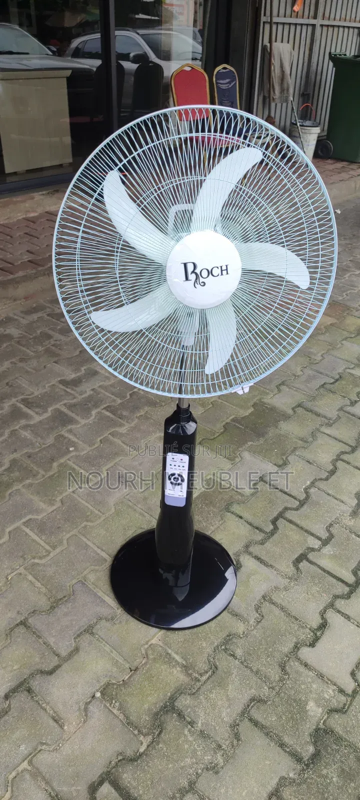 Ventilateur Roch Rechargeable 18 Pouces - Neuf - Stock À Abidjan
