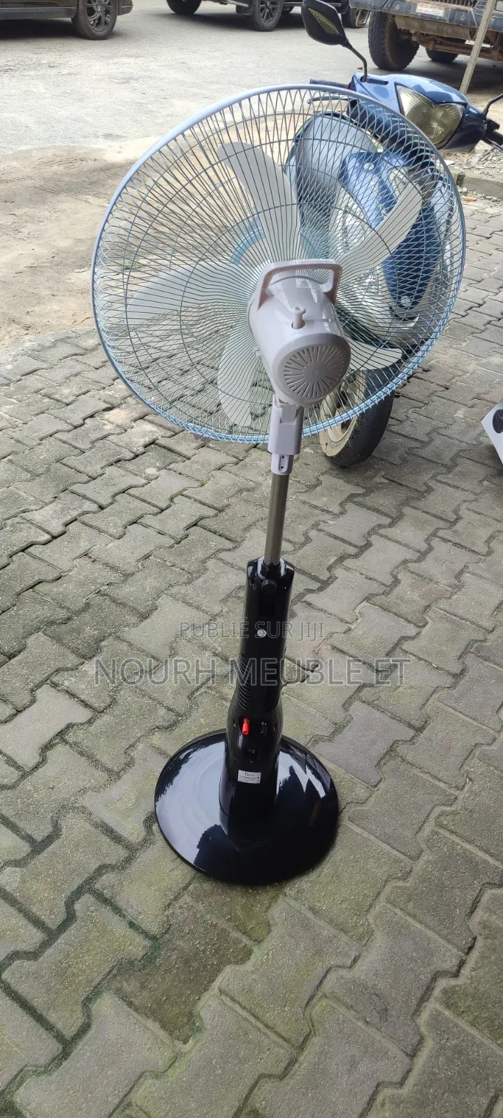 Ventilateur Roch Rechargeable 18 Pouces - Neuf - Stock À Abidjan