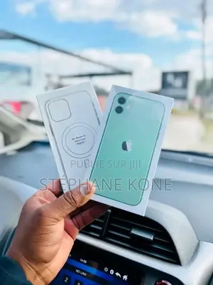 Nouveau Apple iPhone 11 128 GB Argenté