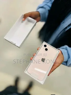 Nouveau Apple iPhone 13 128 GB Argenté