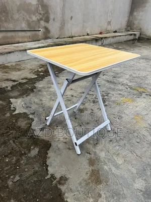 Table Pour La Maison