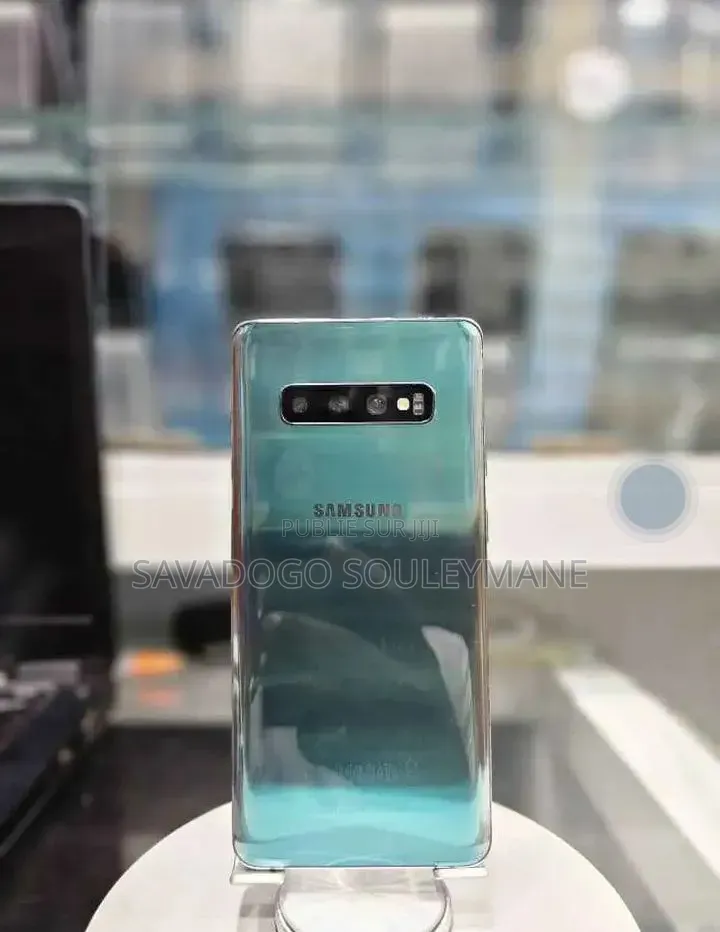 Nouveau Samsung Galaxy S10 128 GB Bleu