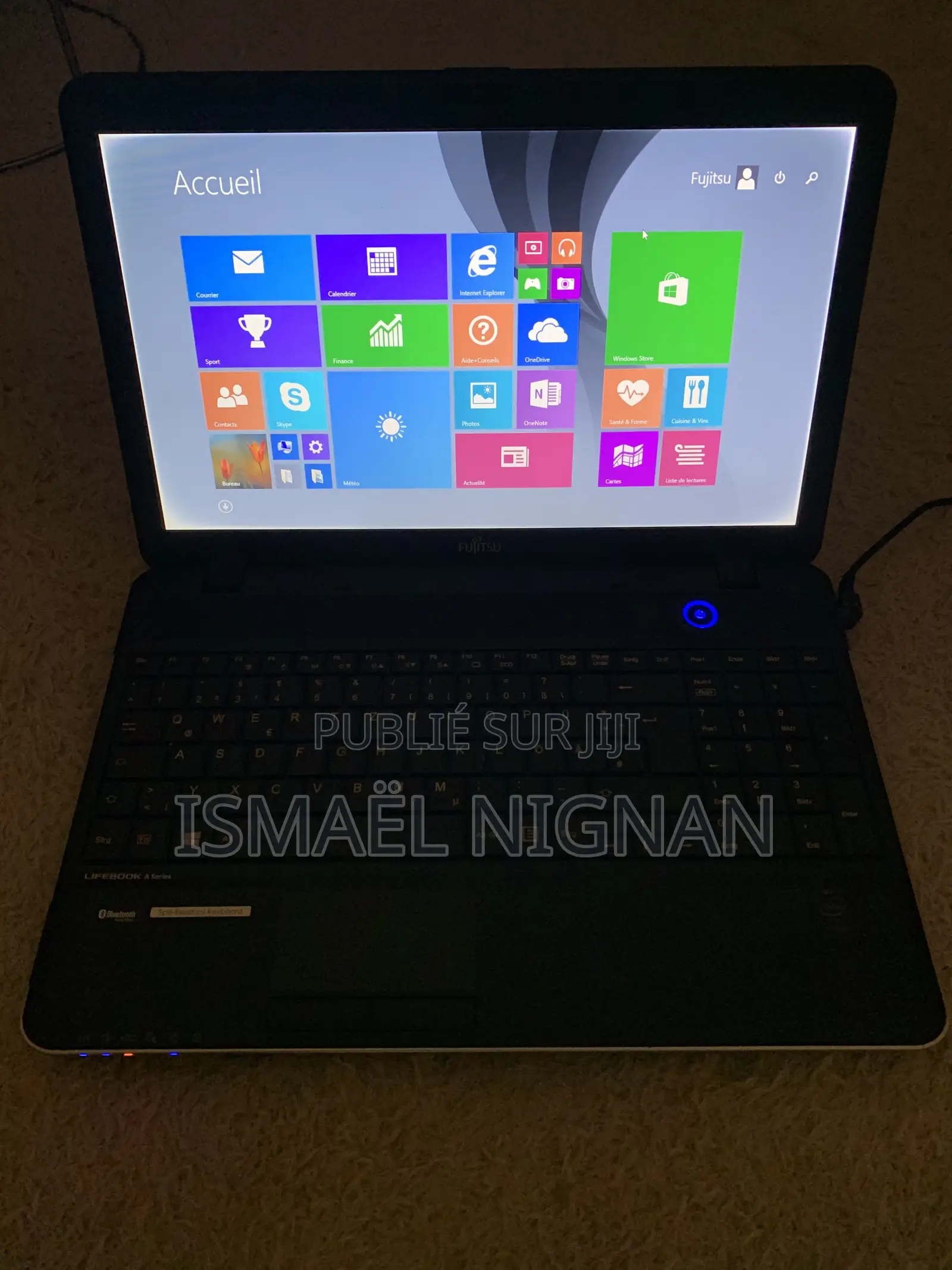 Ordinateur portable Fujitsu Lifebook A5512 4GB Intel Pentium HDD 500GB