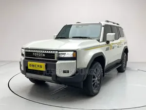 Nouveau Toyota Land Cruiser Prado 2026 Blanc