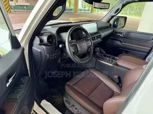 Nouveau Toyota Land Cruiser Prado 2026 Blanc