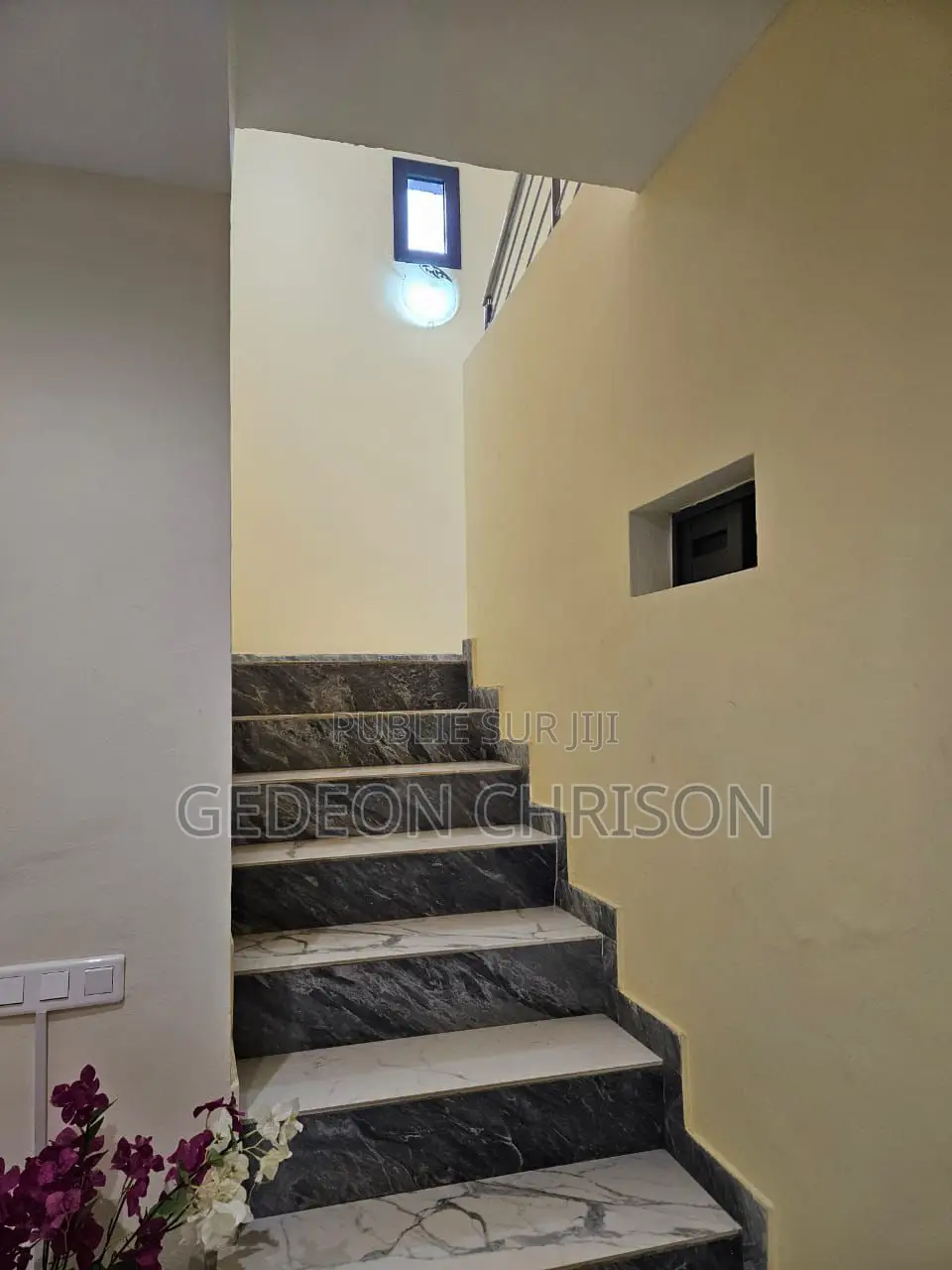 7chbre Villa dans Cocody à Louer