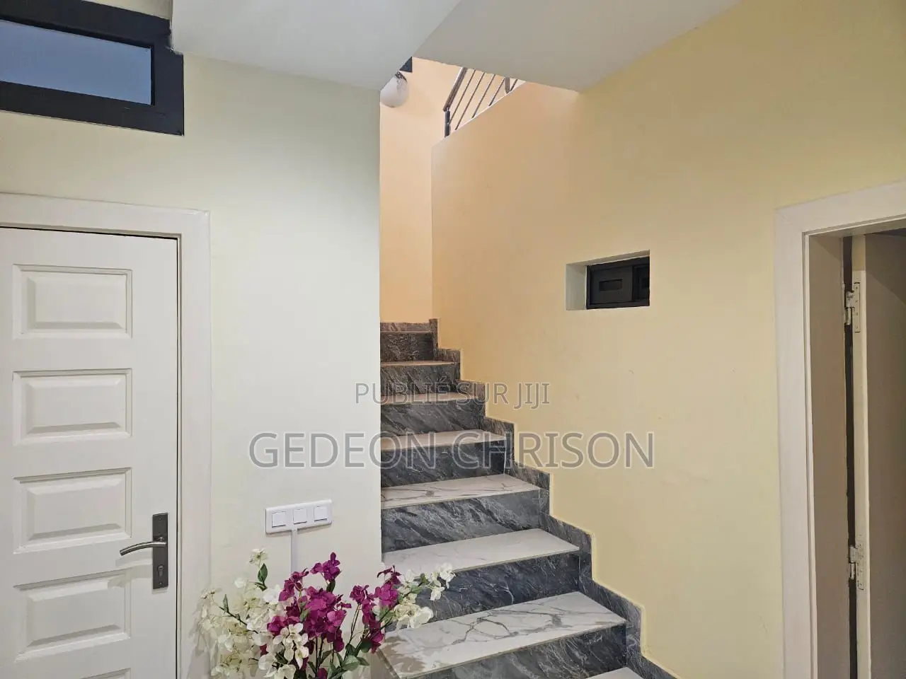 7chbre Villa dans Cocody à Louer