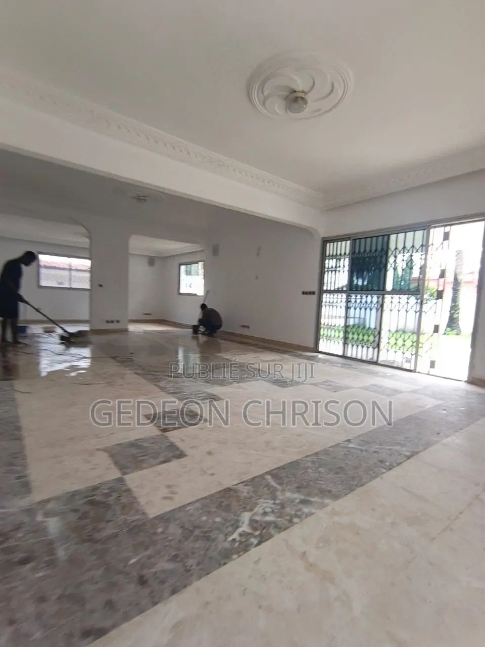 5chbre Villa dans Cocody à Louer