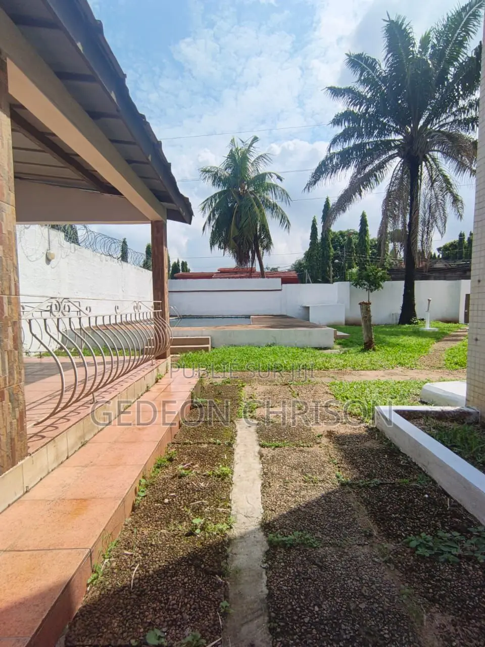 5chbre Villa dans Cocody à Louer