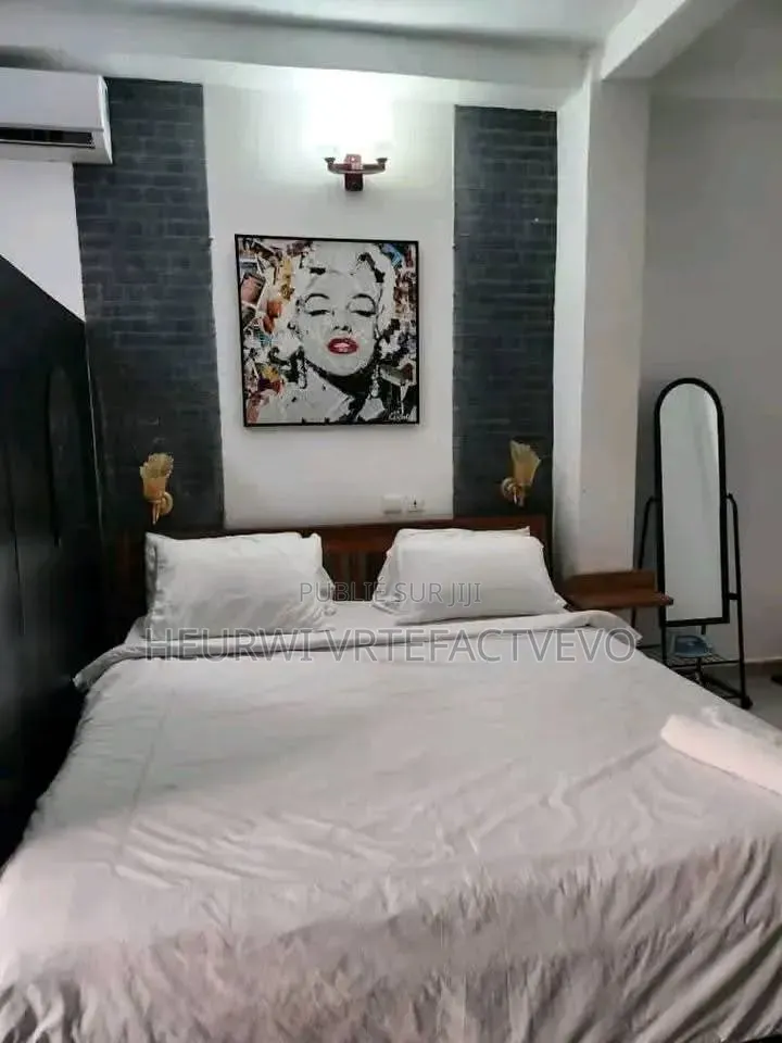 9chbre Duplex dans Faya, Cocody à Vendre