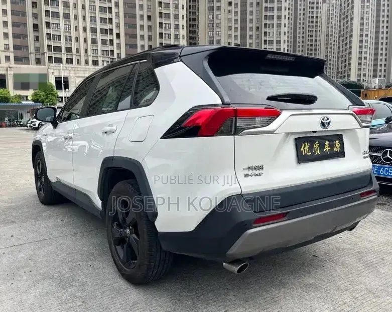 Toyota RAV4 2020 Blanc