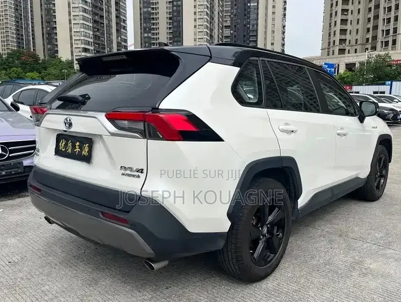 Toyota RAV4 2020 Blanc