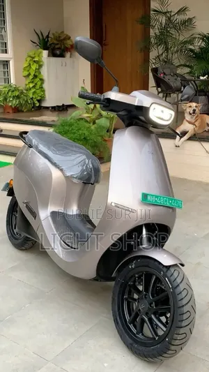 Nouveau Yamaha Crux 2025 Blanc