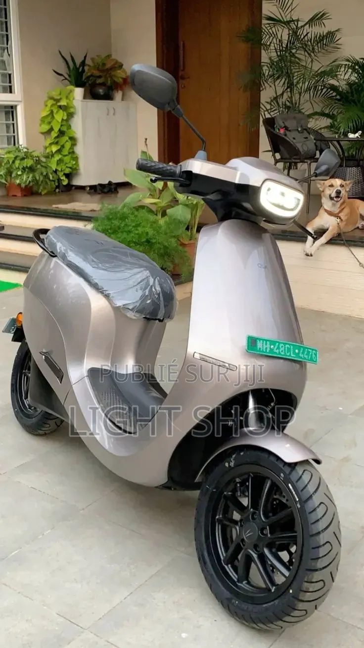 Nouveau Yamaha Crux 2025 Blanc