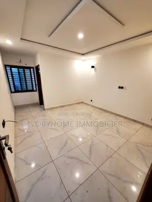 2chbre Appartement dans Cocody à Louer