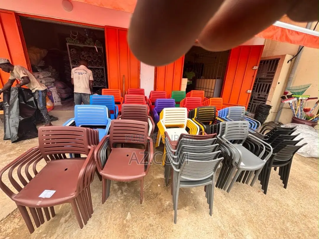 Chaise en Plastique