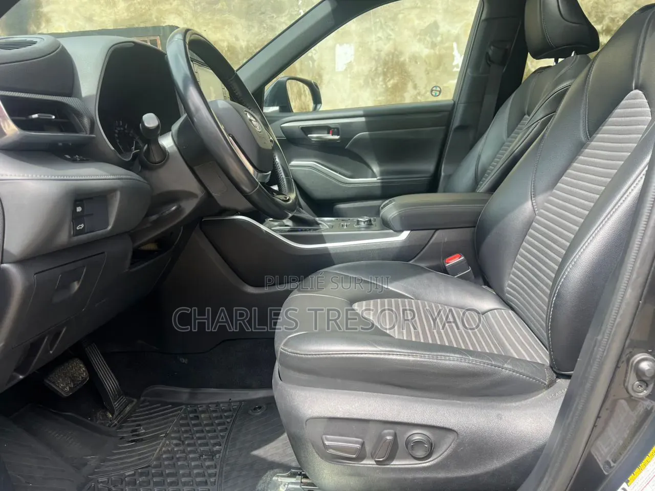 Toyota Highlander XLE 2021 Noir
