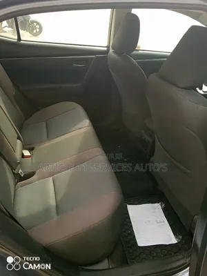Toyota Corolla 2017 Gris