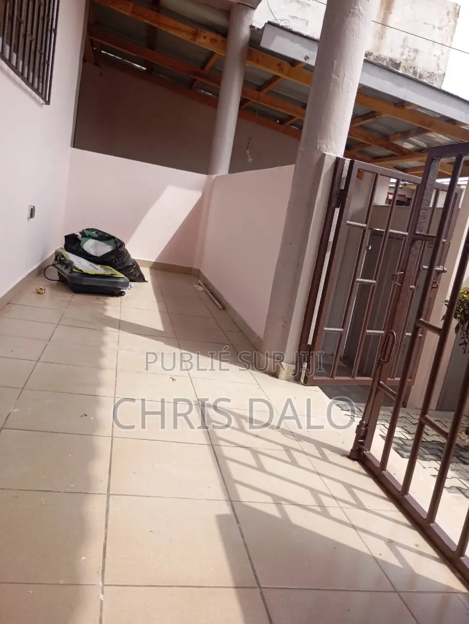 4chbre Villa dans Entrepreneur Djôlo, Bingerville à Louer