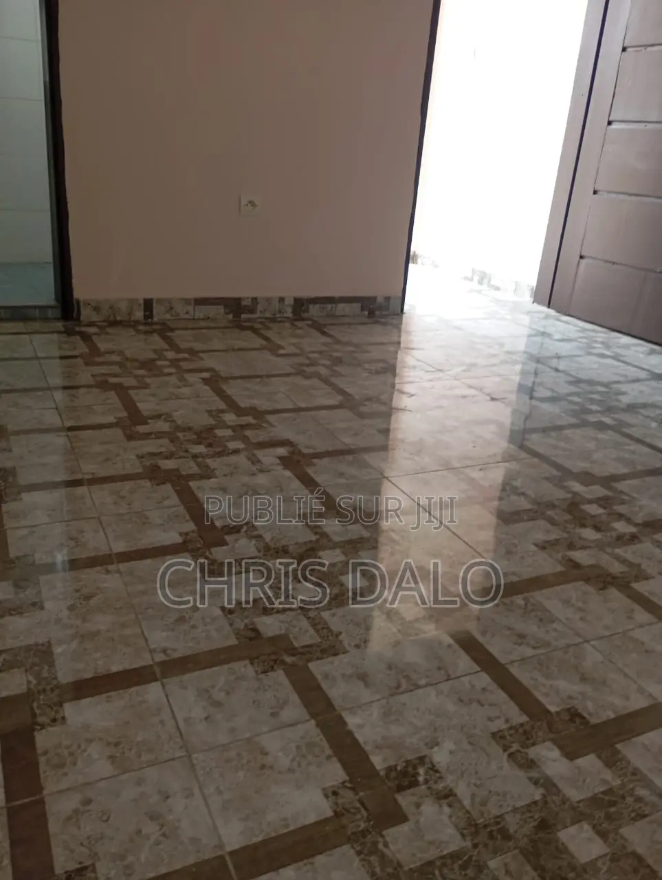 4chbre Villa dans Entrepreneur Djôlo, Bingerville à Louer