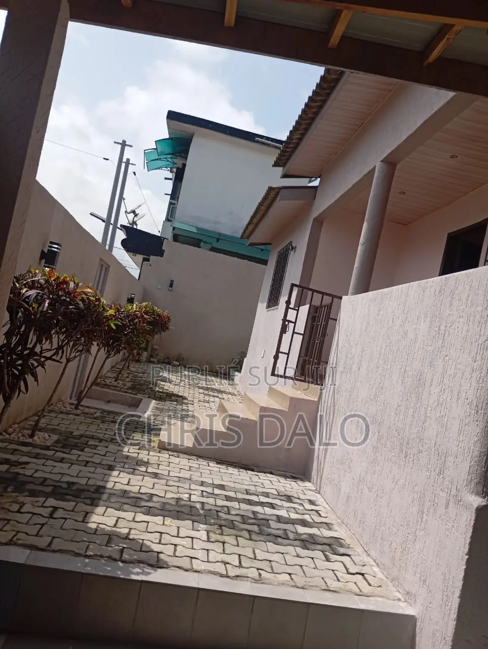 4chbre Villa dans Entrepreneur Djôlo, Bingerville à Louer