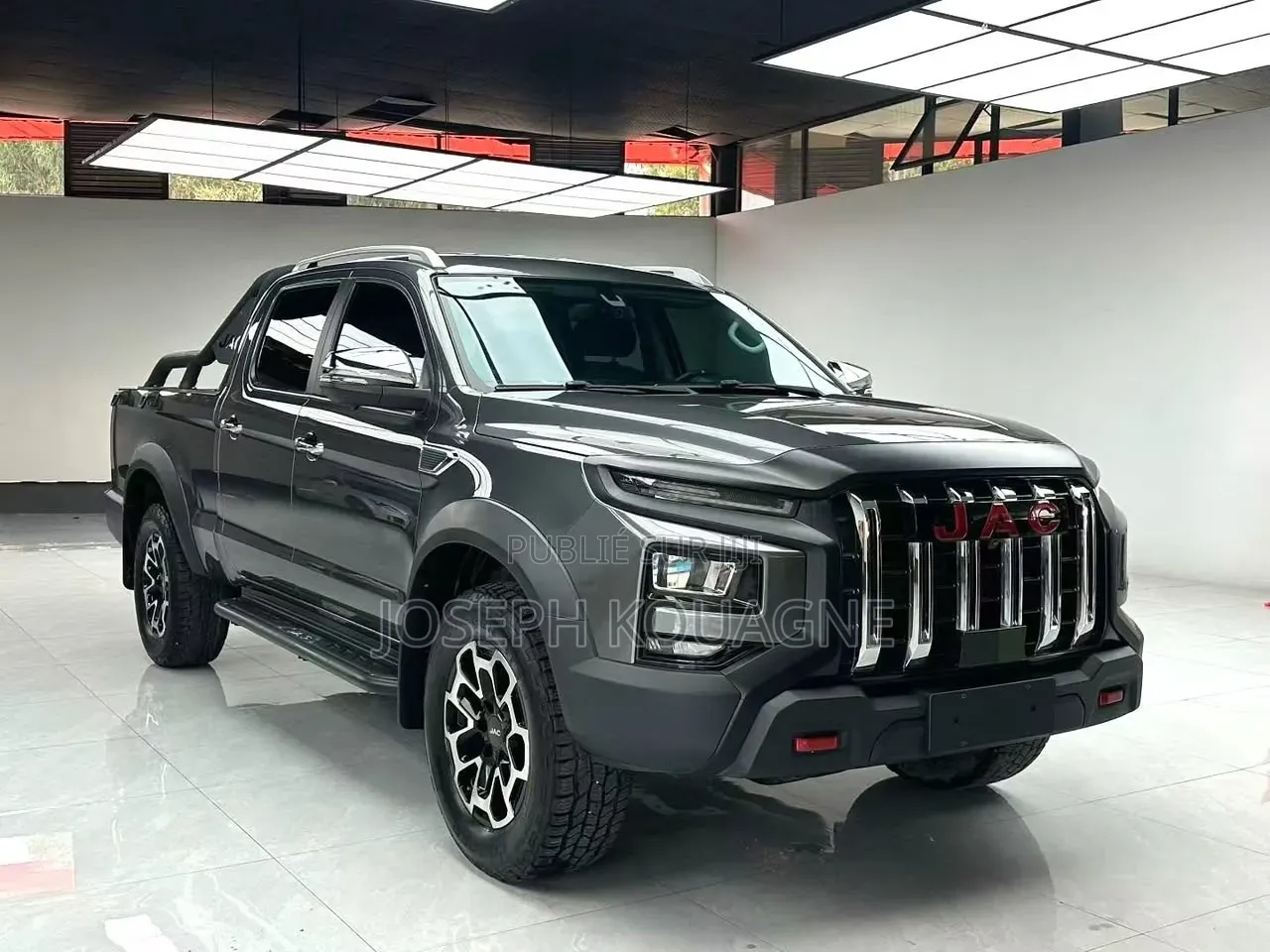 JAC T6 2023 Noir