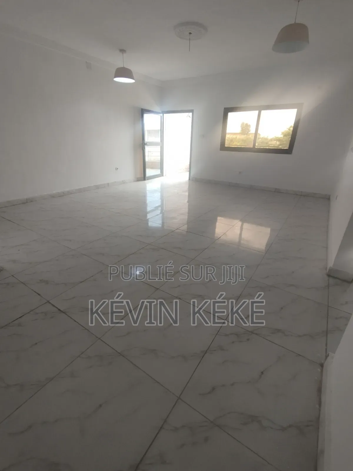 2chbre Appartement dans Grâces Immobilier, Bingerville à Louer
