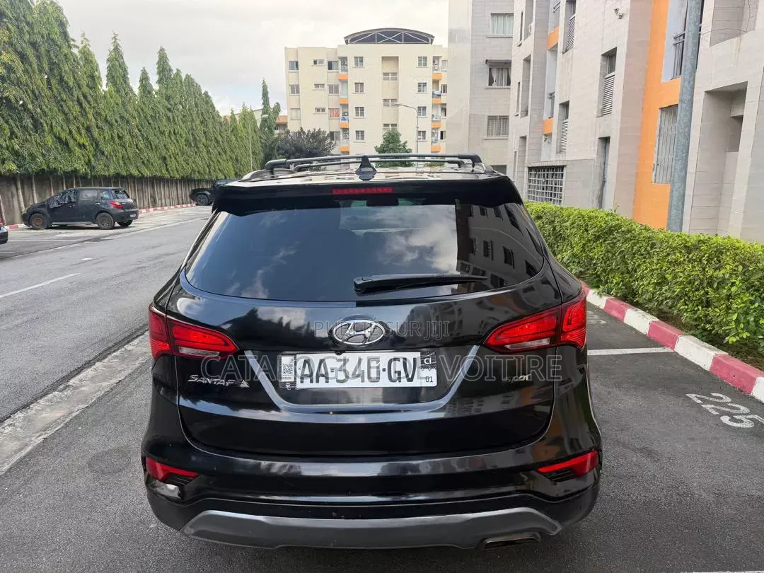 Hyundai Santa Fe 2018 Noir