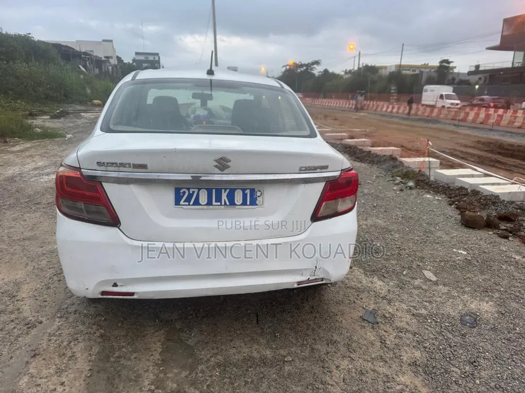 Suzuki Dzire 2022 Blanc