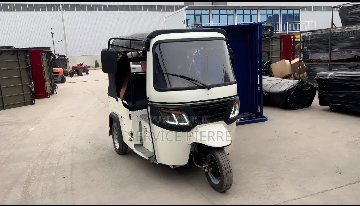 Nouveau Tricycle Ihemas 2026 Blanc