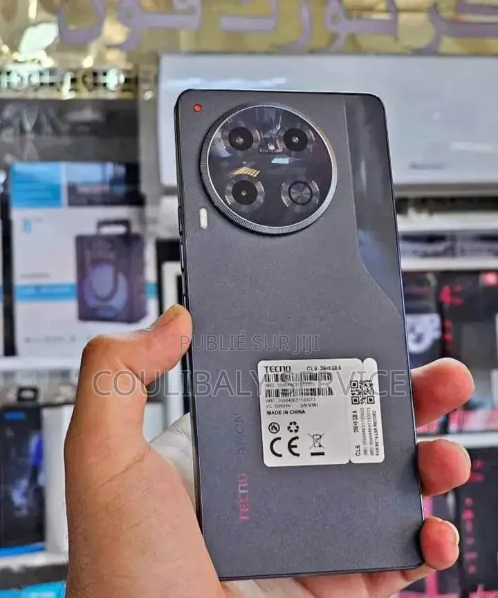 Nouveau Tecno Camon 30 256 GB Noir